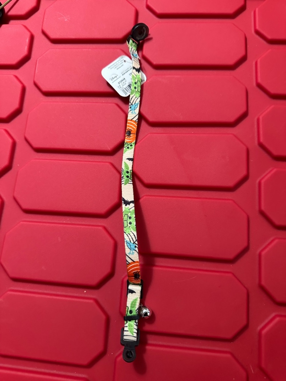 Star Wars Mandalorian Multicolor Cat Collar with Bell bats pumpkins spider New - Picture 3 of 6